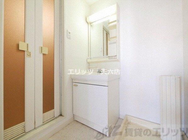 サン・ホワイティ豊里の物件内観写真